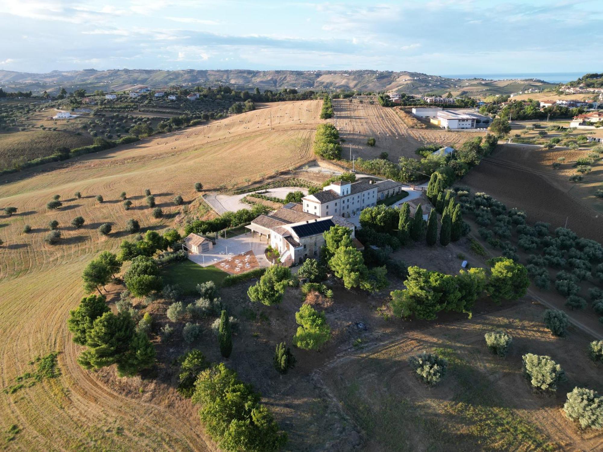 Tenuta Coppa Zuccari Читта-Сант'Анджело Екстер'єр фото